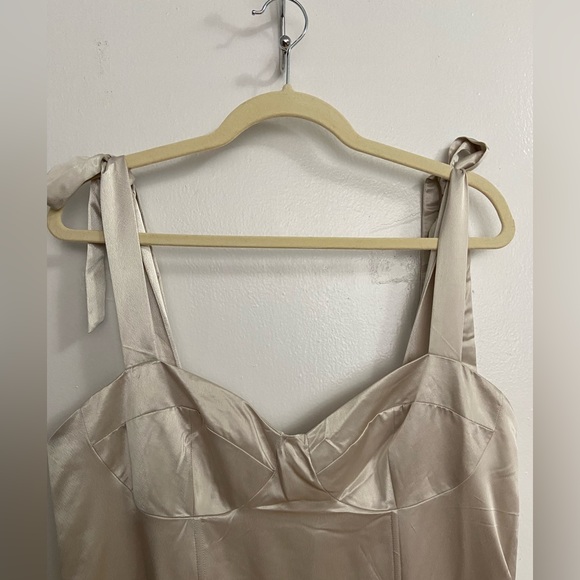 H&M Tie-Strap Bustier-style dress - Large - Picture 2 of 7